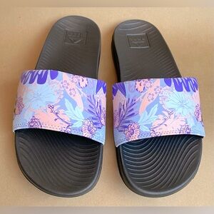 NWOT Reef One Slide sandal in lavender lei, women’s 8